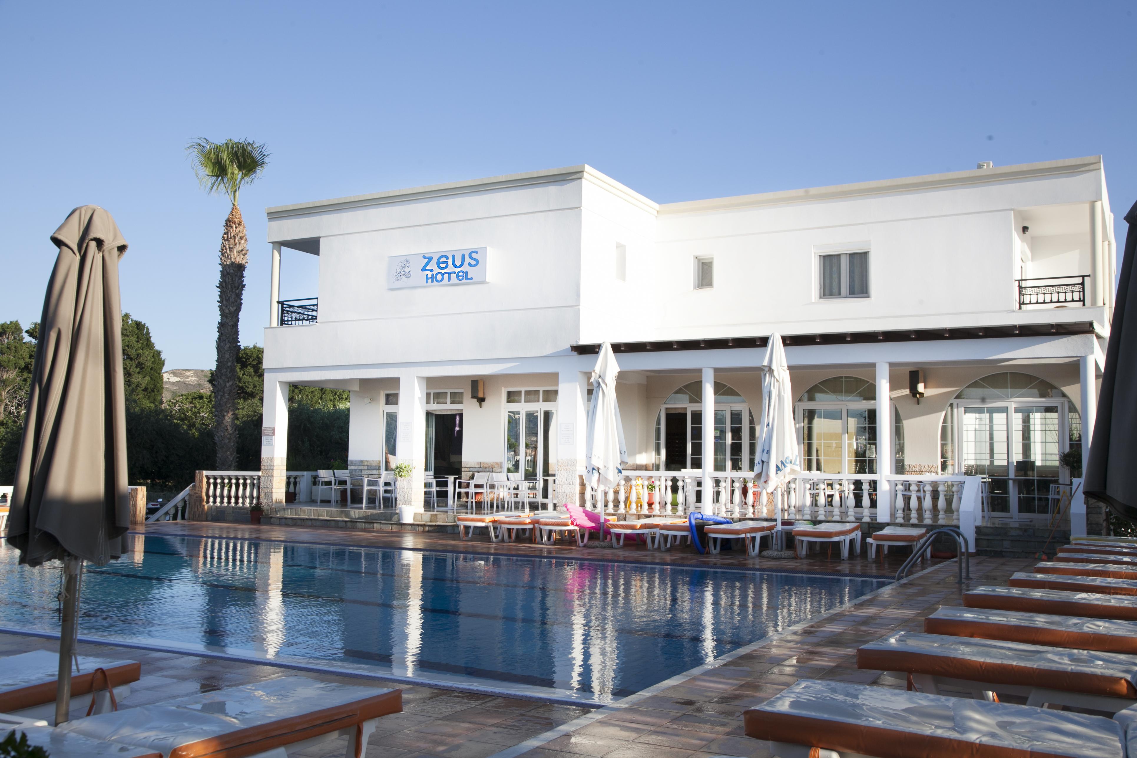 Zeus Hotel Kéfalos Exterior foto